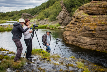 how to photograph waterfalls